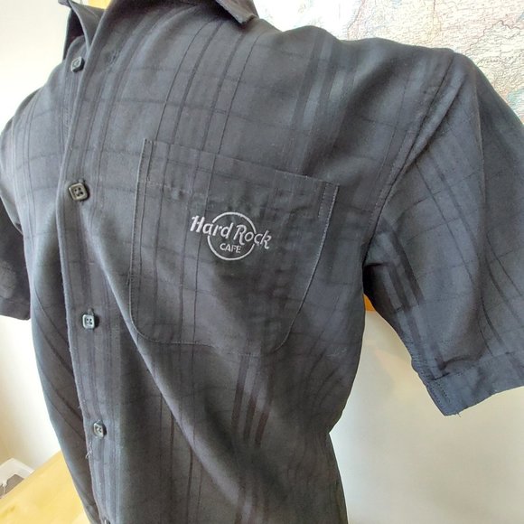 3/$15 Hard Rock Cafe Black Collar Short Sleeve Plaid Las Vegas Location Men's Sm - Picture 3 of 13